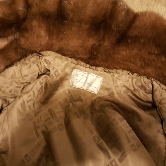 Vintage Mink Stole - Picture 3 of 3